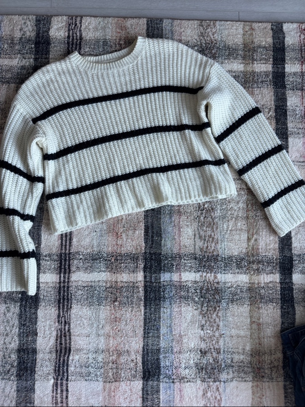 12th Tribe Striped Cropped Crewneck Sweater - White/Black